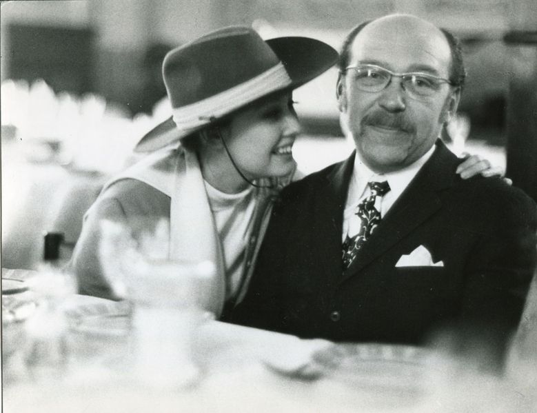 Файл:Щапов - мл с женой.jpeg