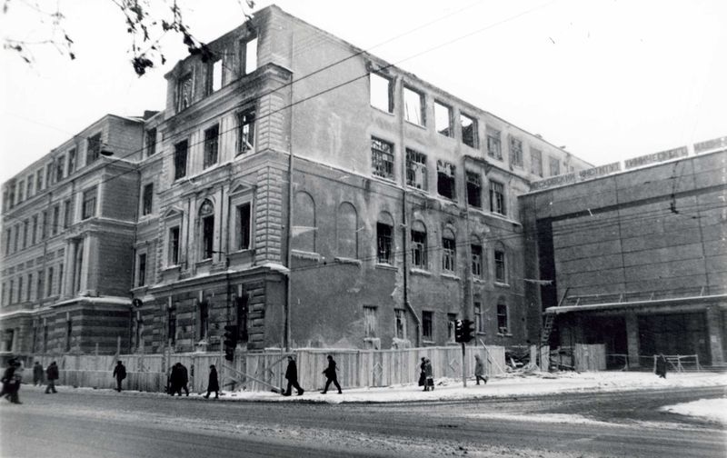 Файл:Здание после пожара mid.jpg