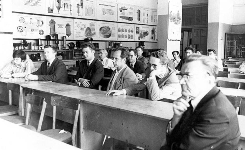 Файл:ПАХТ 75.jpg