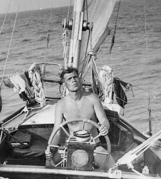 Файл:Маслов яхта.jpg